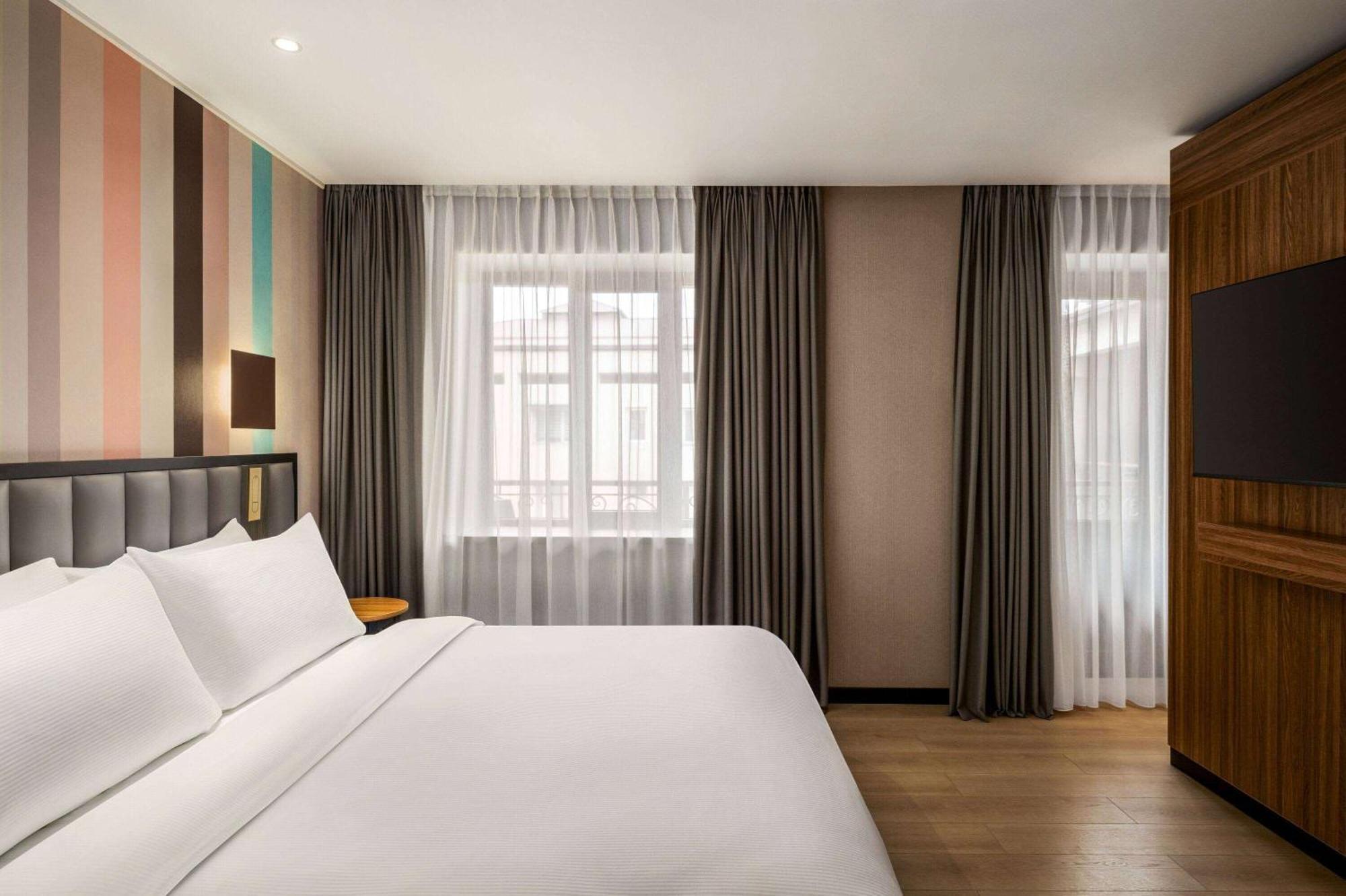 Ramada Encore By Wyndham Tashkent Exterior photo